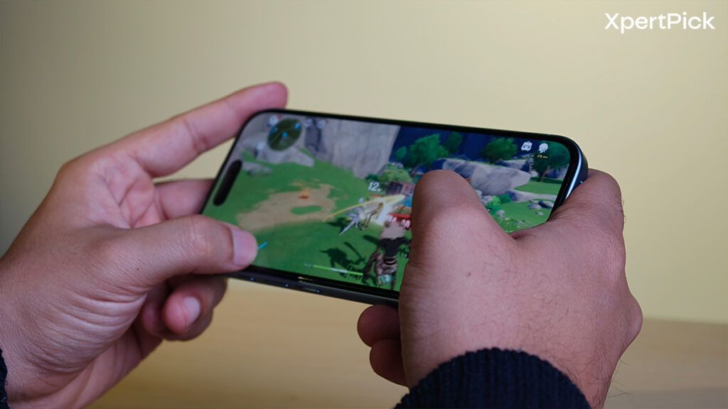 Apple iPhone 17 running Genshin Impact during real-world gaming test (Image source: Yetnesh Dubey / XpertPick)