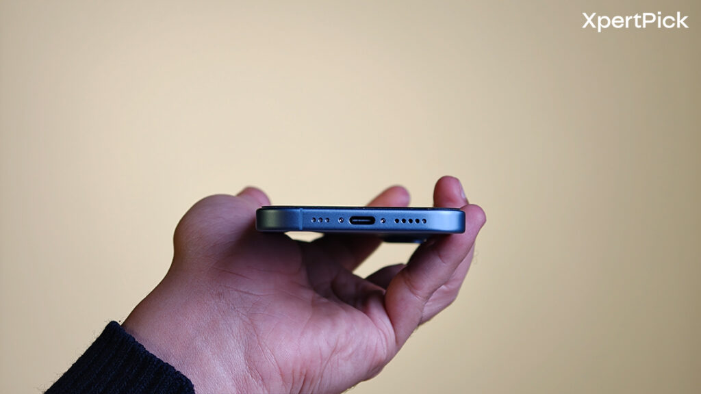 Apple iPhone 17 side frame showing buttons and SIM tray (Image source: Yetnesh Dubey / XpertPick)