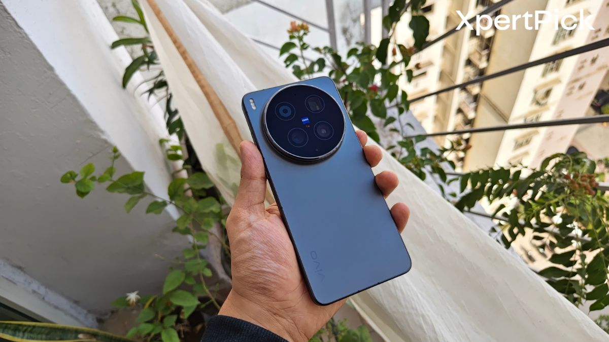 Vivo X300 Ultra Review: The Camera Phone That Refuses To Be An All-Rounder